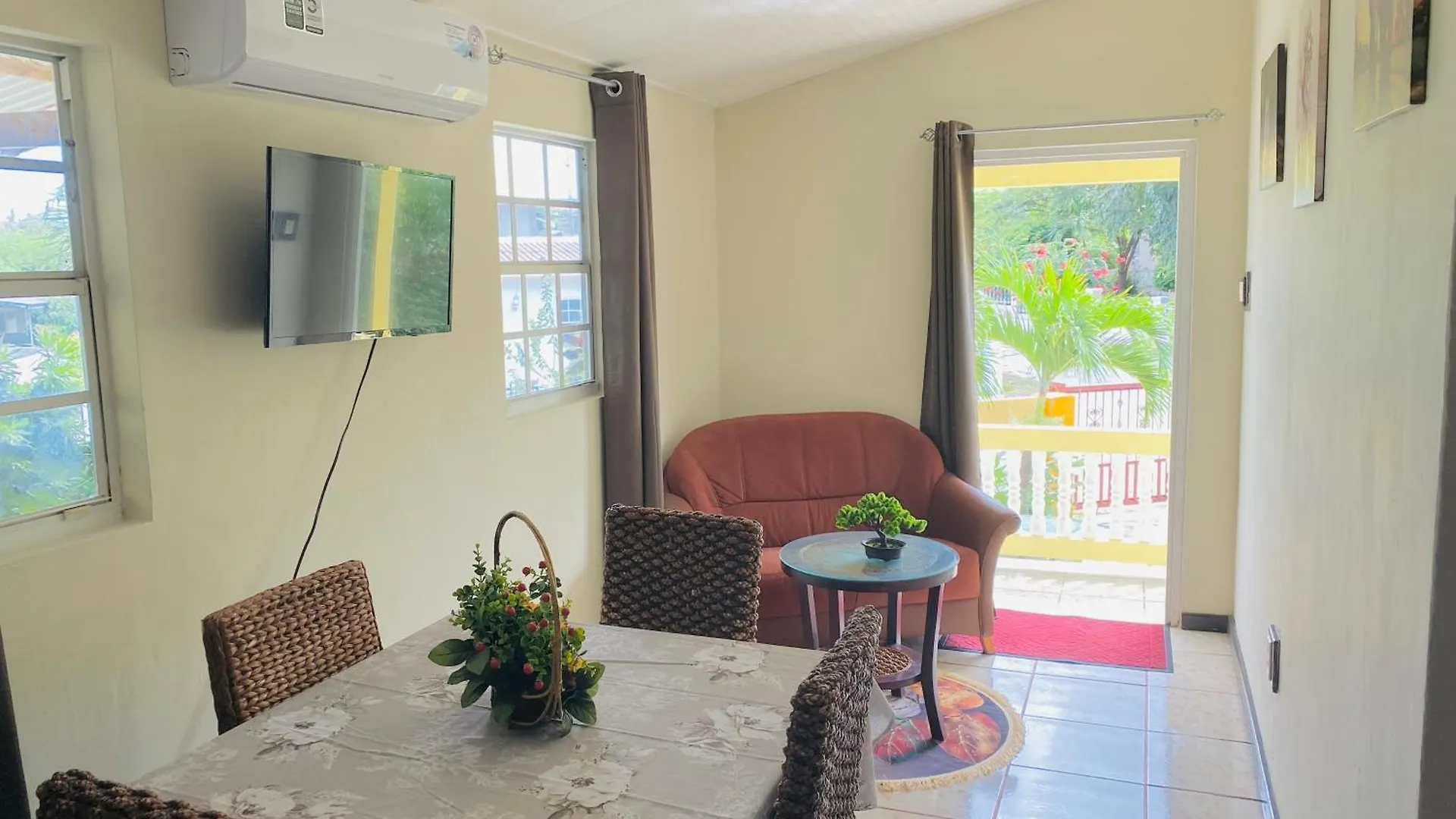Sucasa Apartment Виллемстад